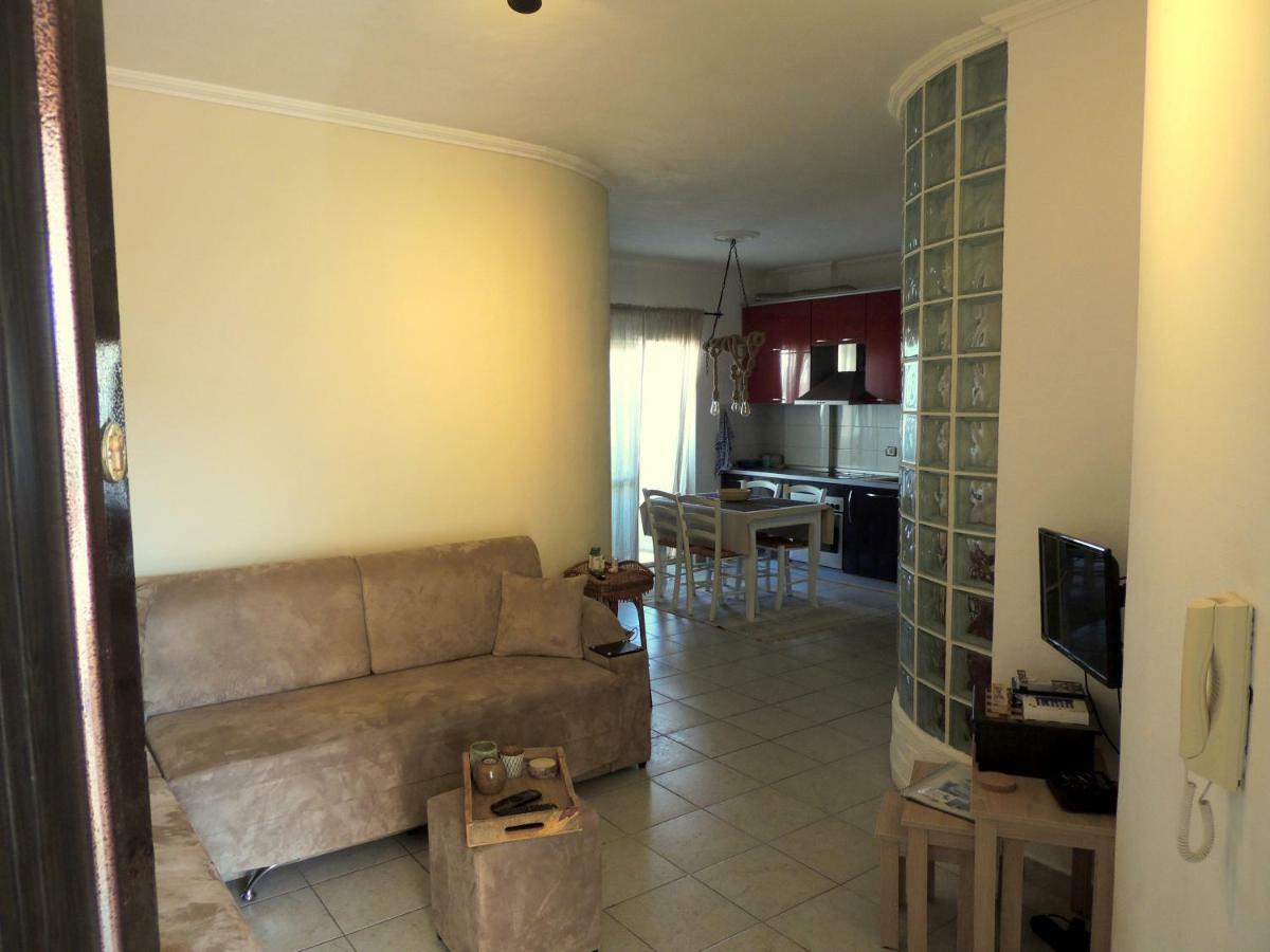 Nora Apartment *